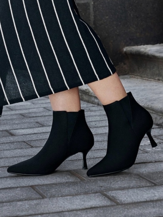 Vivaia Shoes - NEW VIVAIA Alexandra Waterproof Kitten Heel Stretch Knit Bootie Women’s 40.5 EU